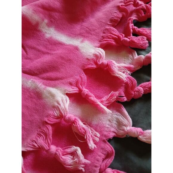 Bianca Pink Tie Dye Tassels Blanket Beach Towel 39 x 66 - Picture 7 of 7